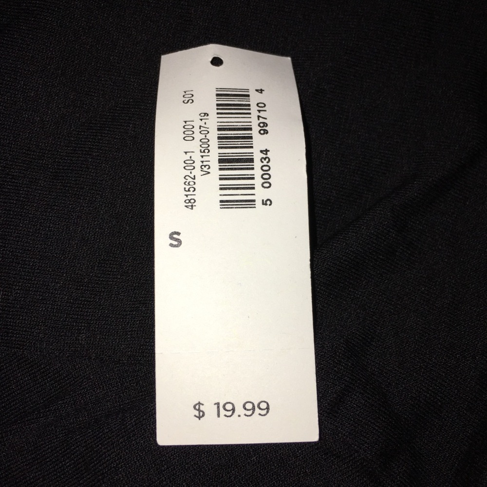 Old navy flowy shirt